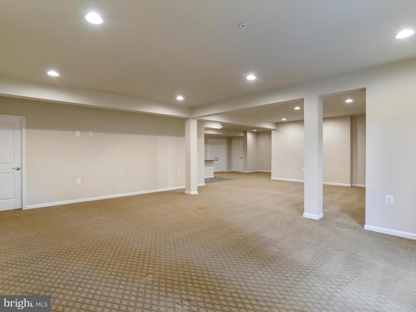 64 Robinson Way photo 48