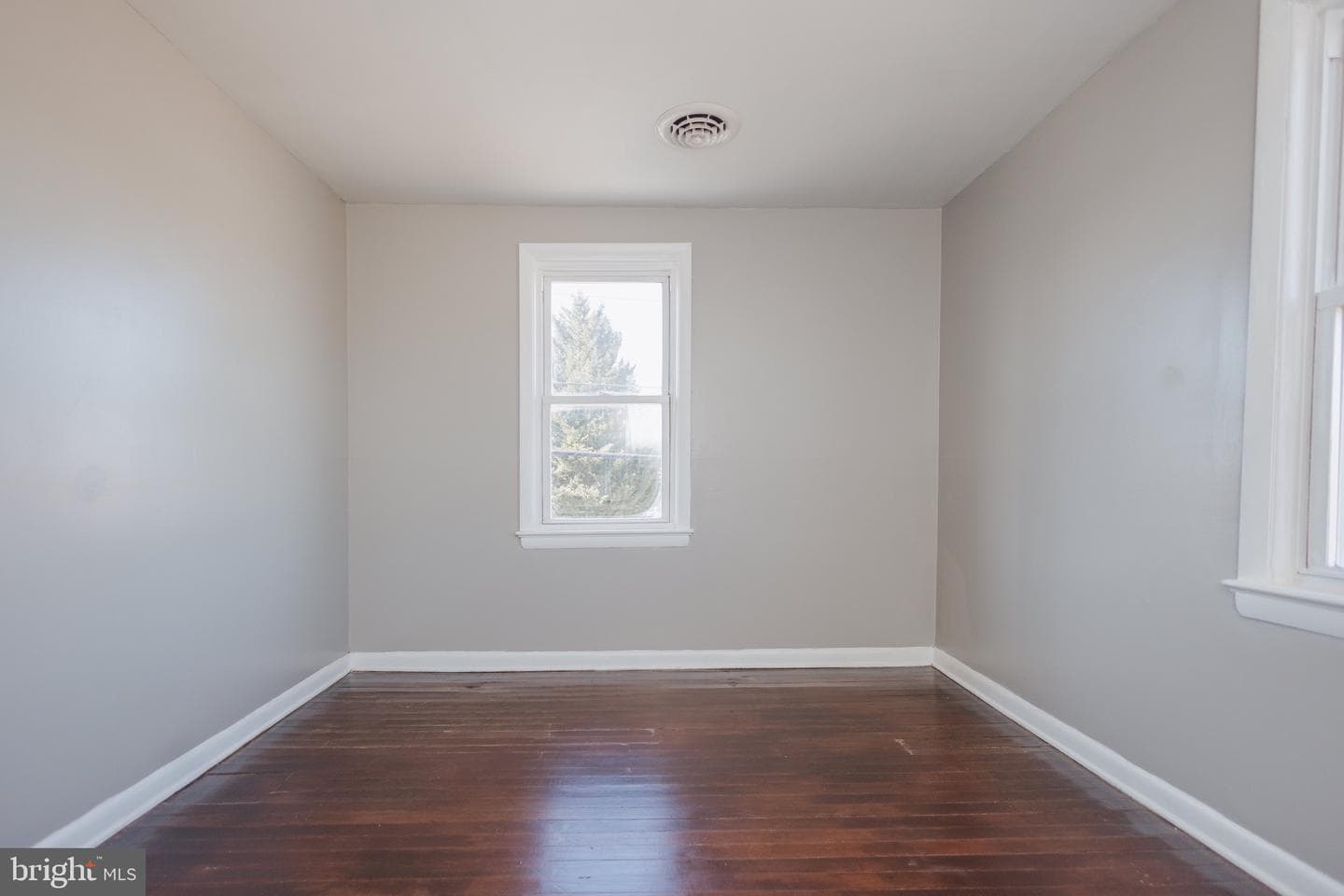 203 S George Street photo 30