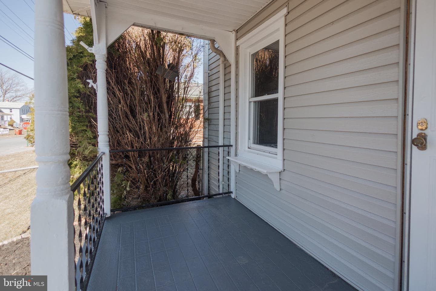 203 S George Street photo 4