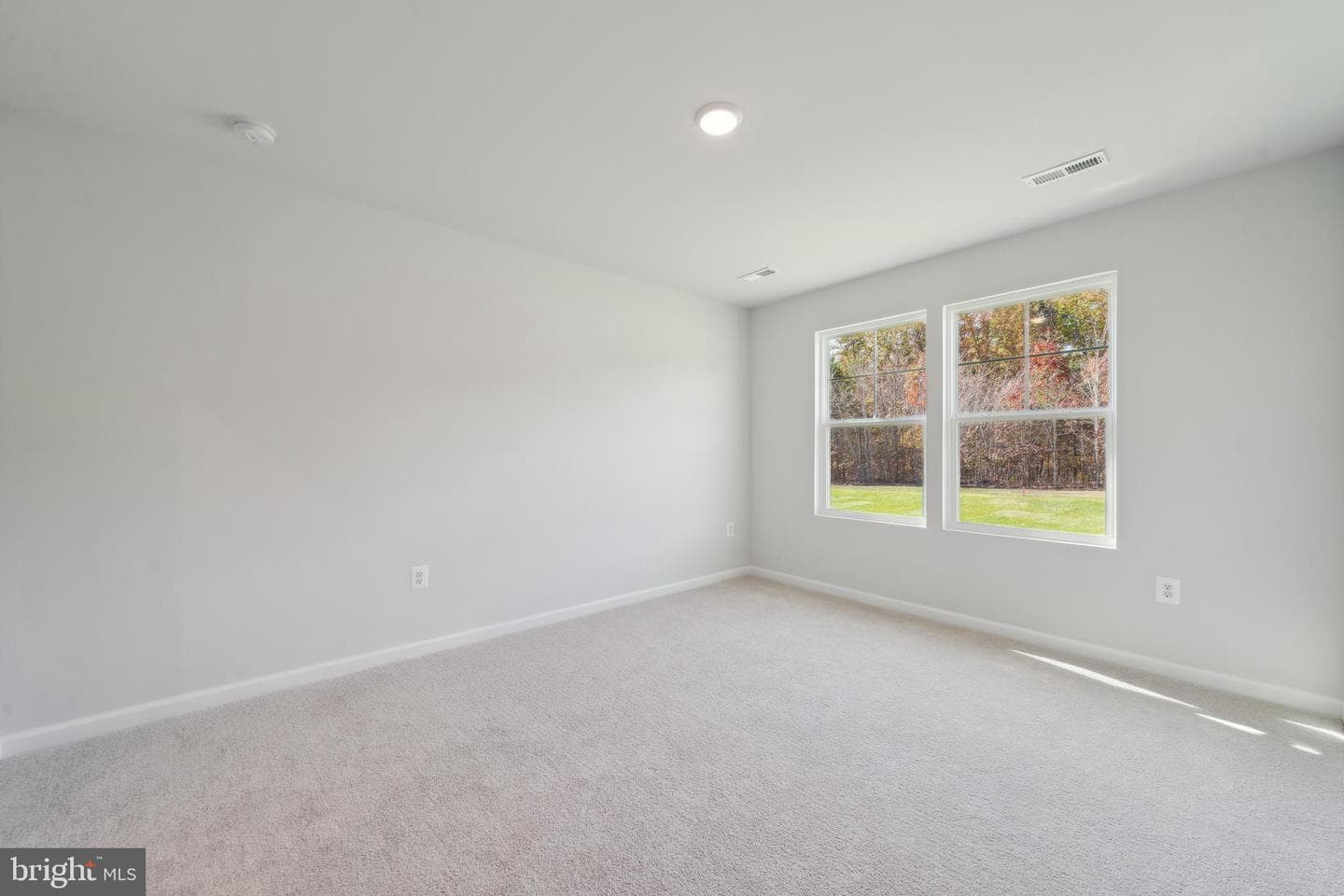 39 Holly Road photo 21