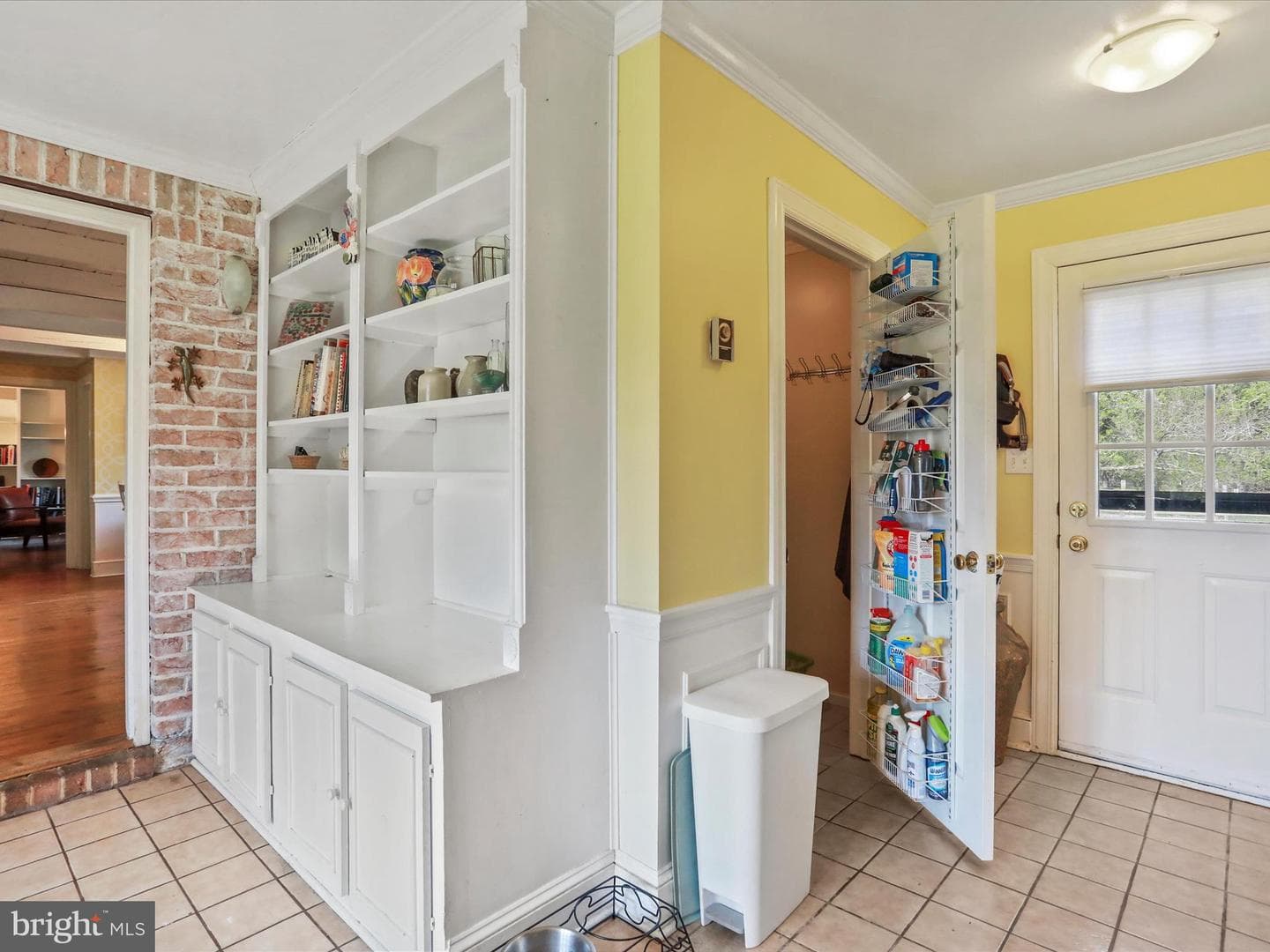 1075 Willowdale Drive photo 19