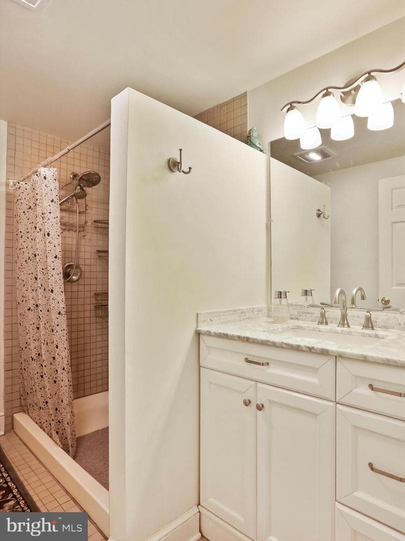 1075 Willowdale Drive photo 40