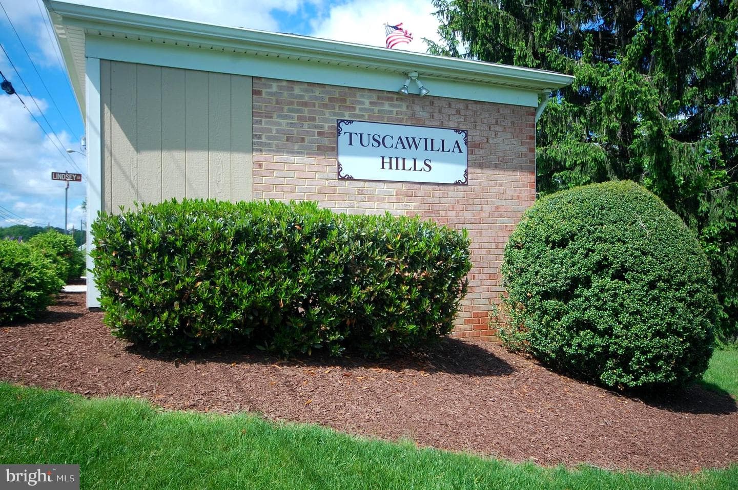 1210 Tuscawilla Drive photo 23