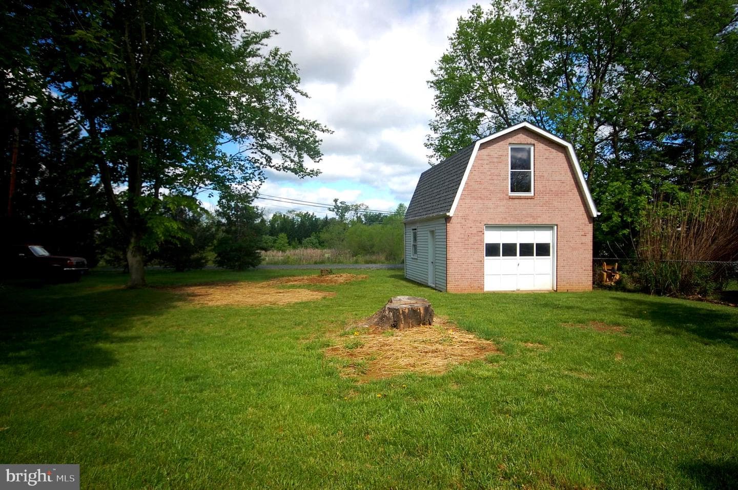 1210 Tuscawilla Drive photo 4