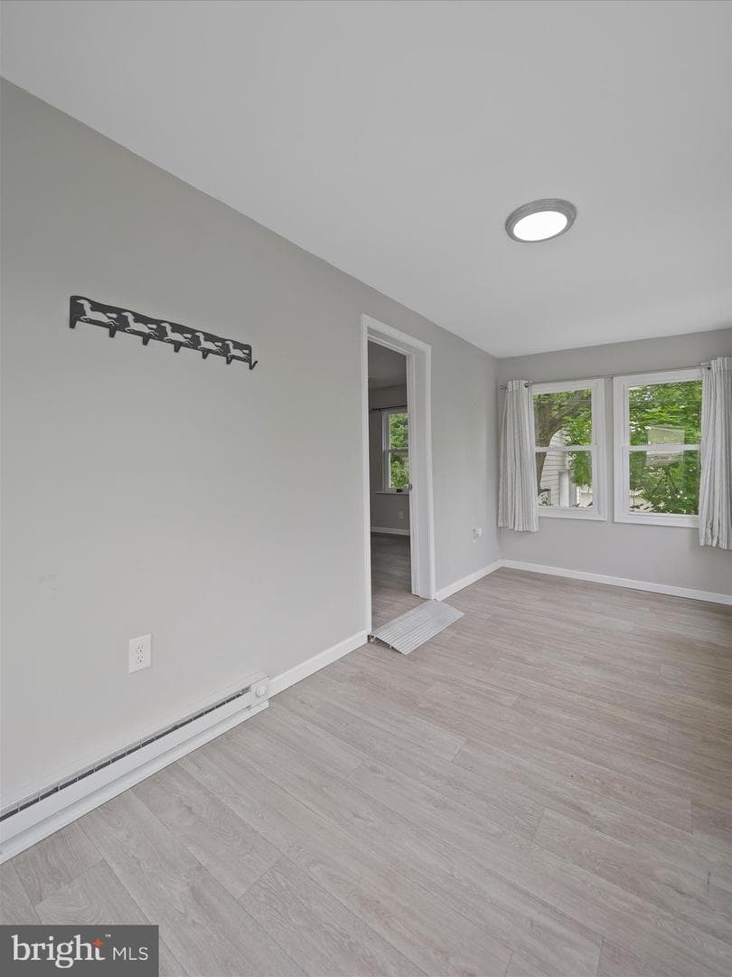 108 E 12th Avenue photo 5