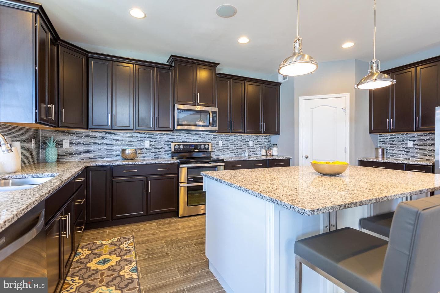 836 Westmoreland Way photo 3