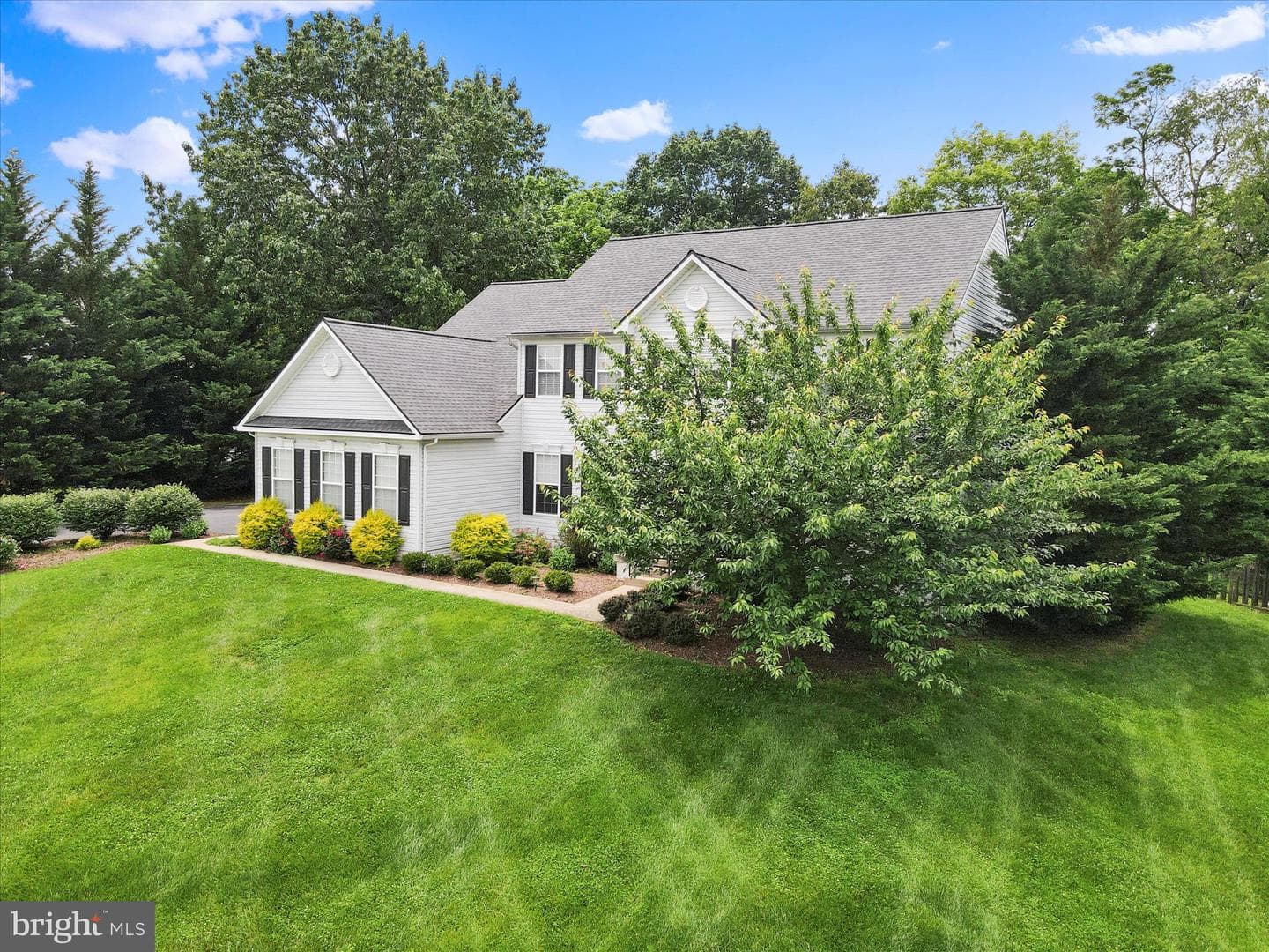 149 General Mcclellan Court photo 4