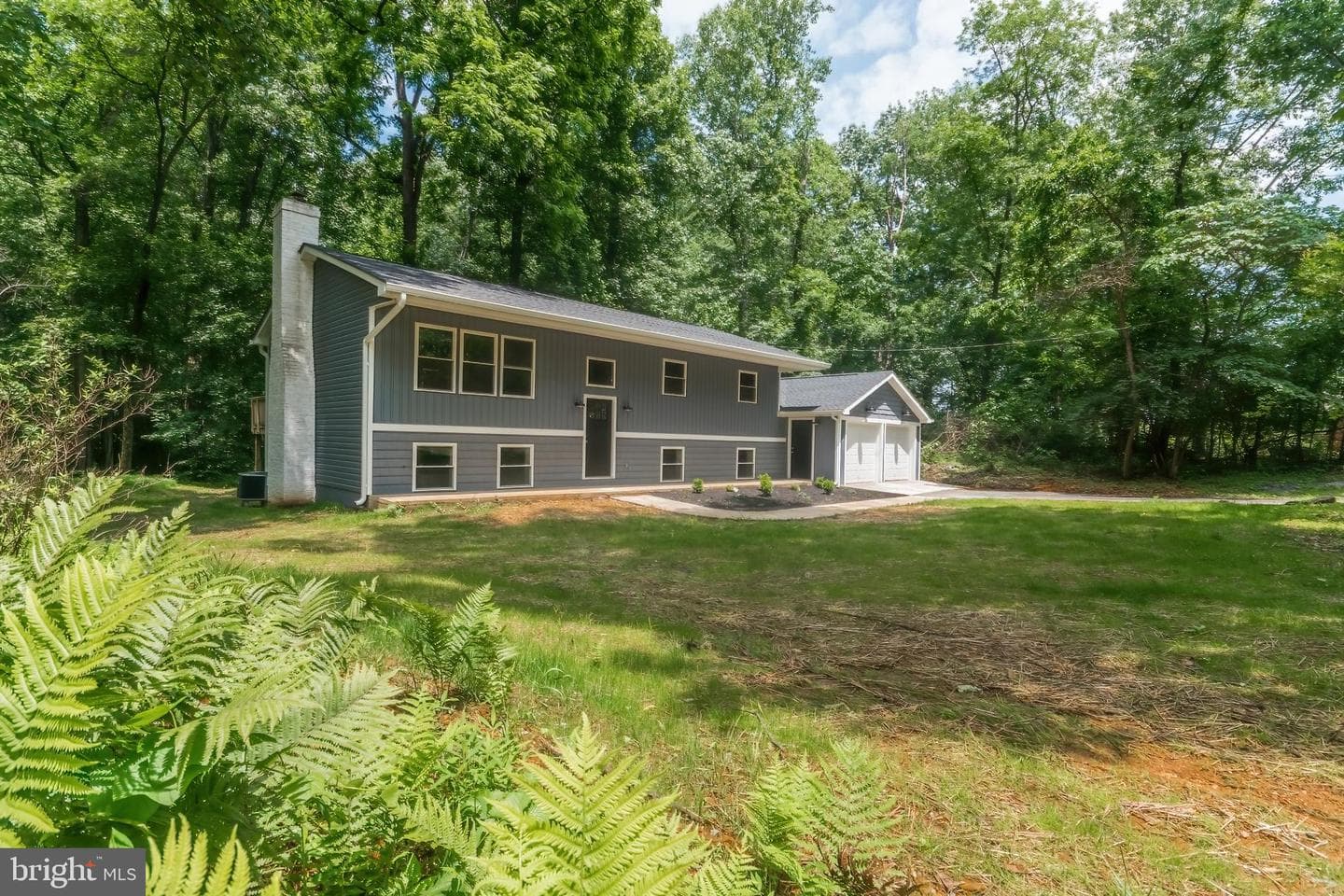 95 Devon Way photo 4