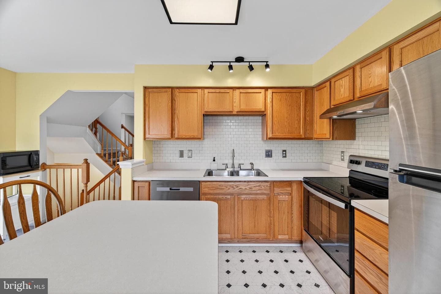1337 Steed Street photo 16
