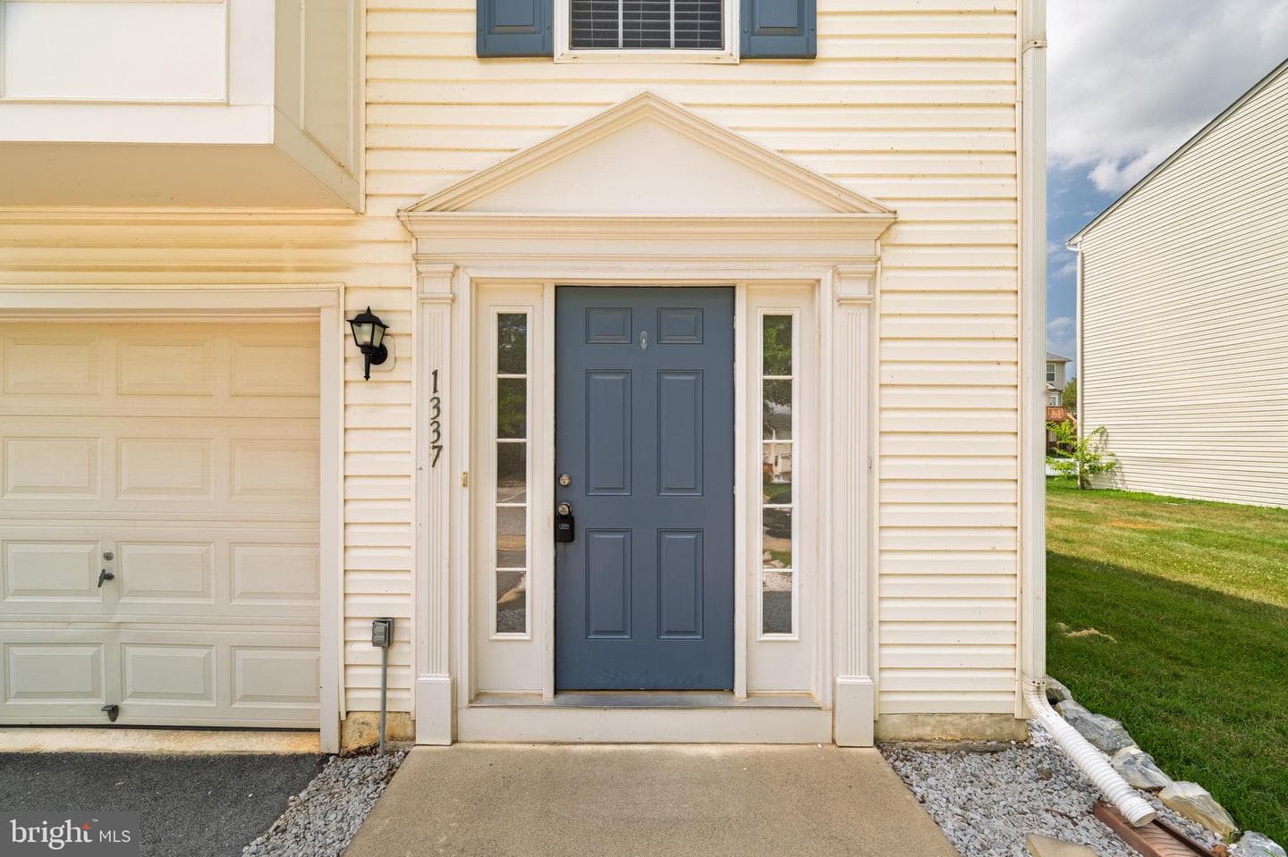 1337 Steed Street photo 3