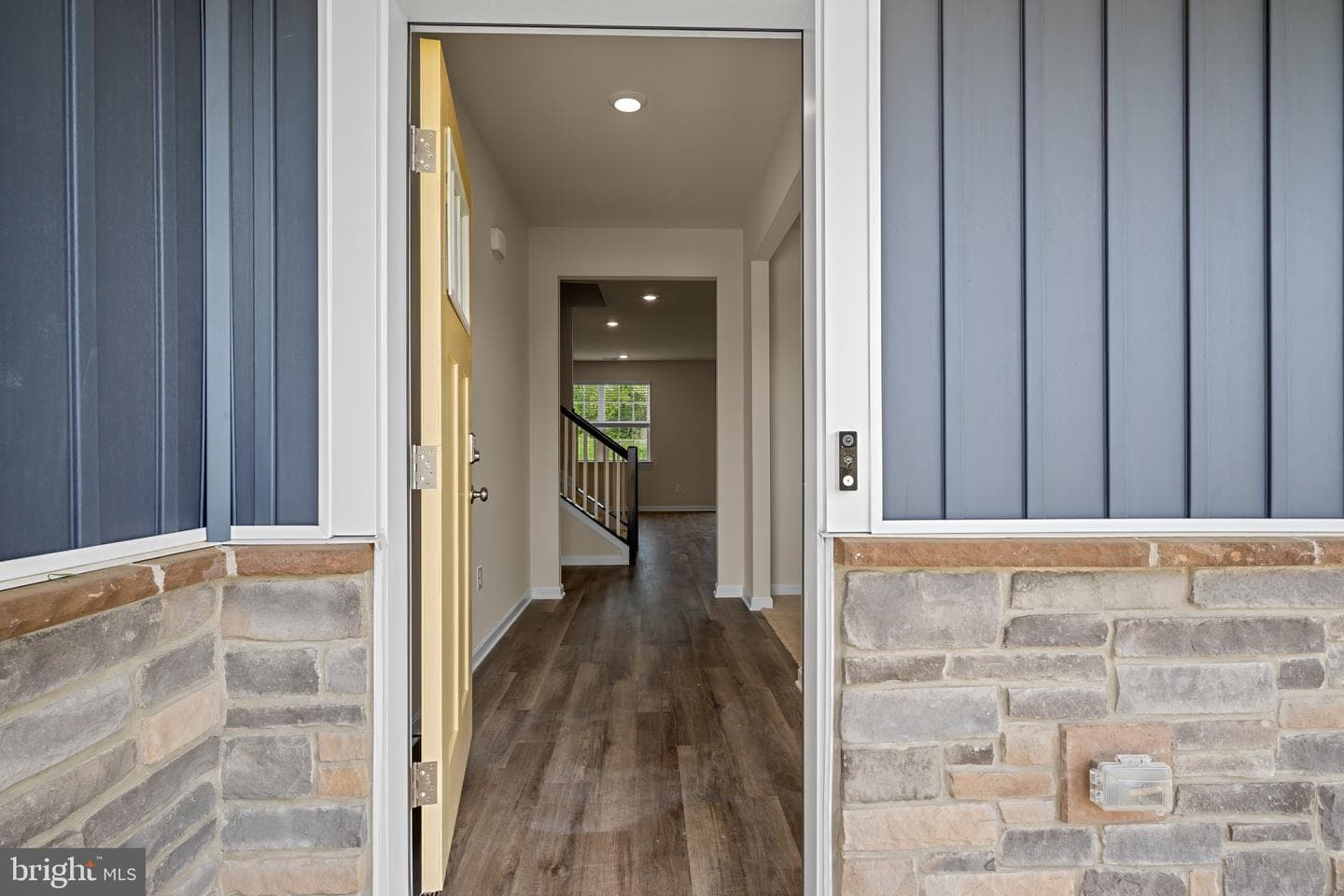 444 Atkinson Street photo 3