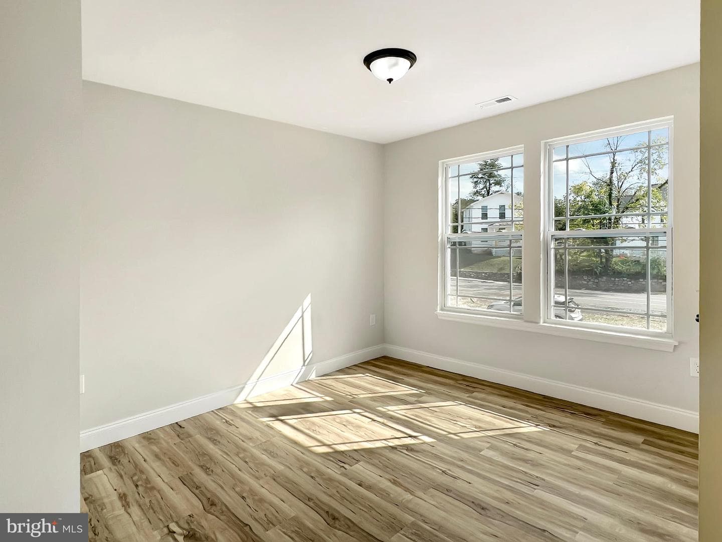 13 Onyx Lane photo 42