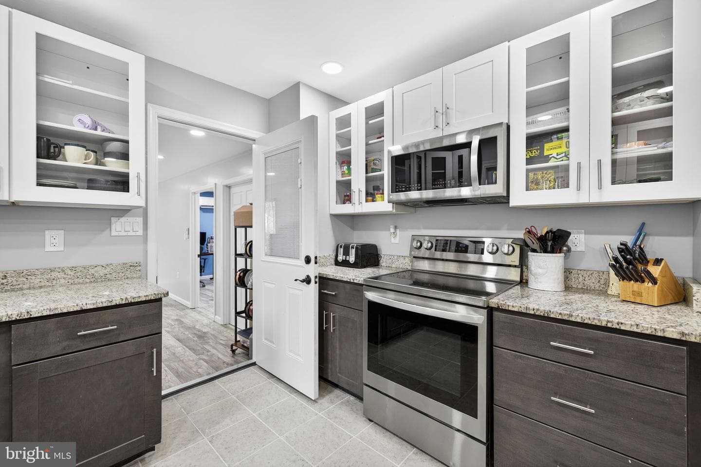 776 Thoroughbred Drive photo 29