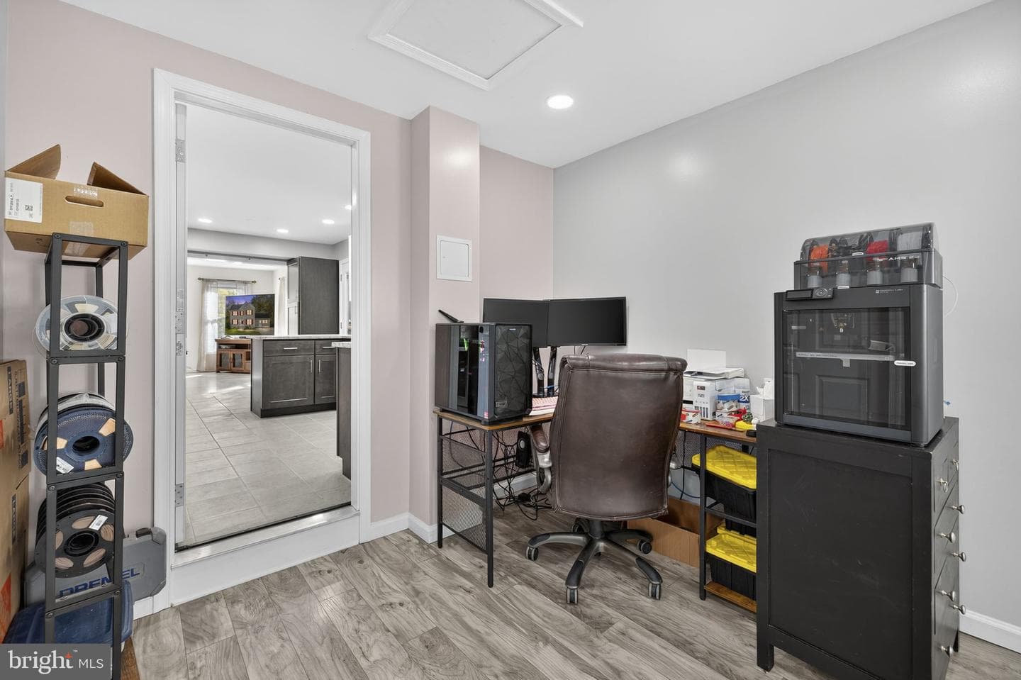 776 Thoroughbred Drive photo 34