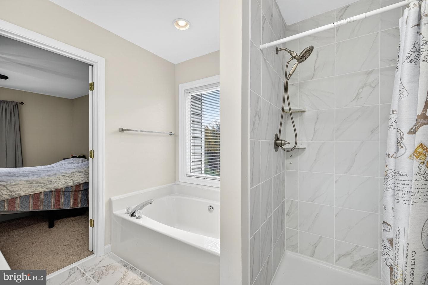 776 Thoroughbred Drive photo 52