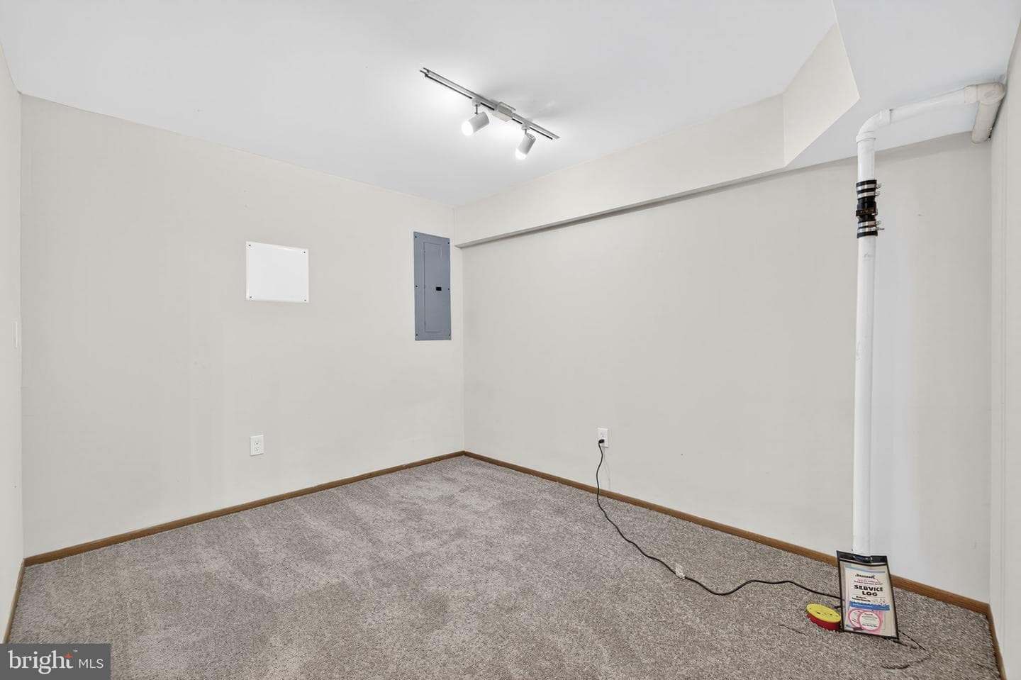776 Thoroughbred Drive photo 53