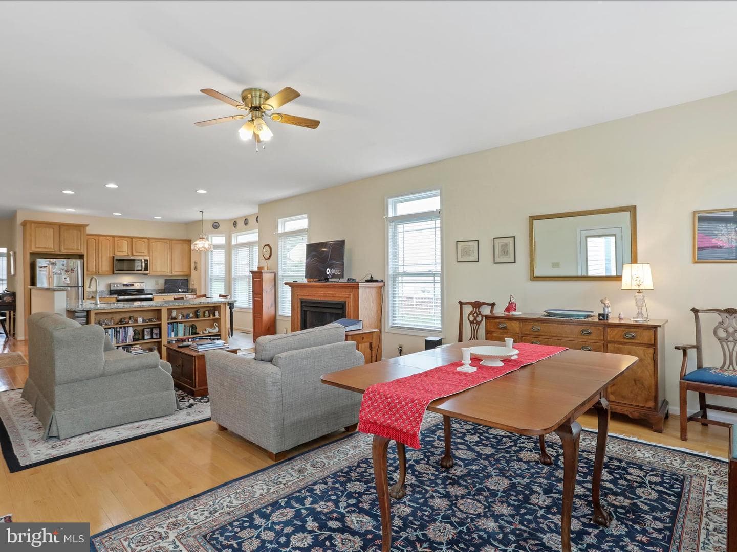 215 Brookline Drive photo 23