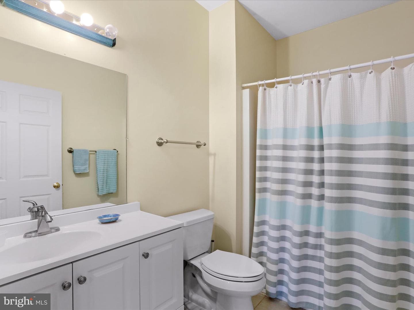 215 Brookline Drive photo 9