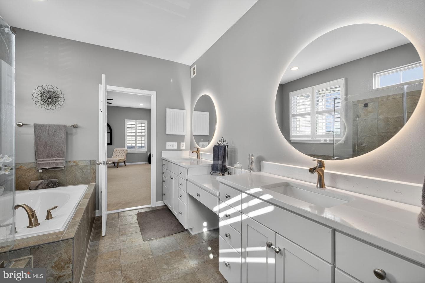 439 Lord Fairfax Street photo 10