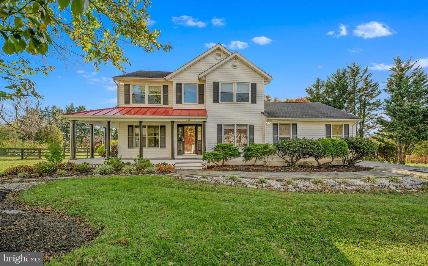 400 Deer Ridge Drive photo 1