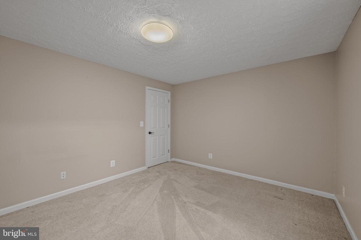 400 Deer Ridge Drive photo 48