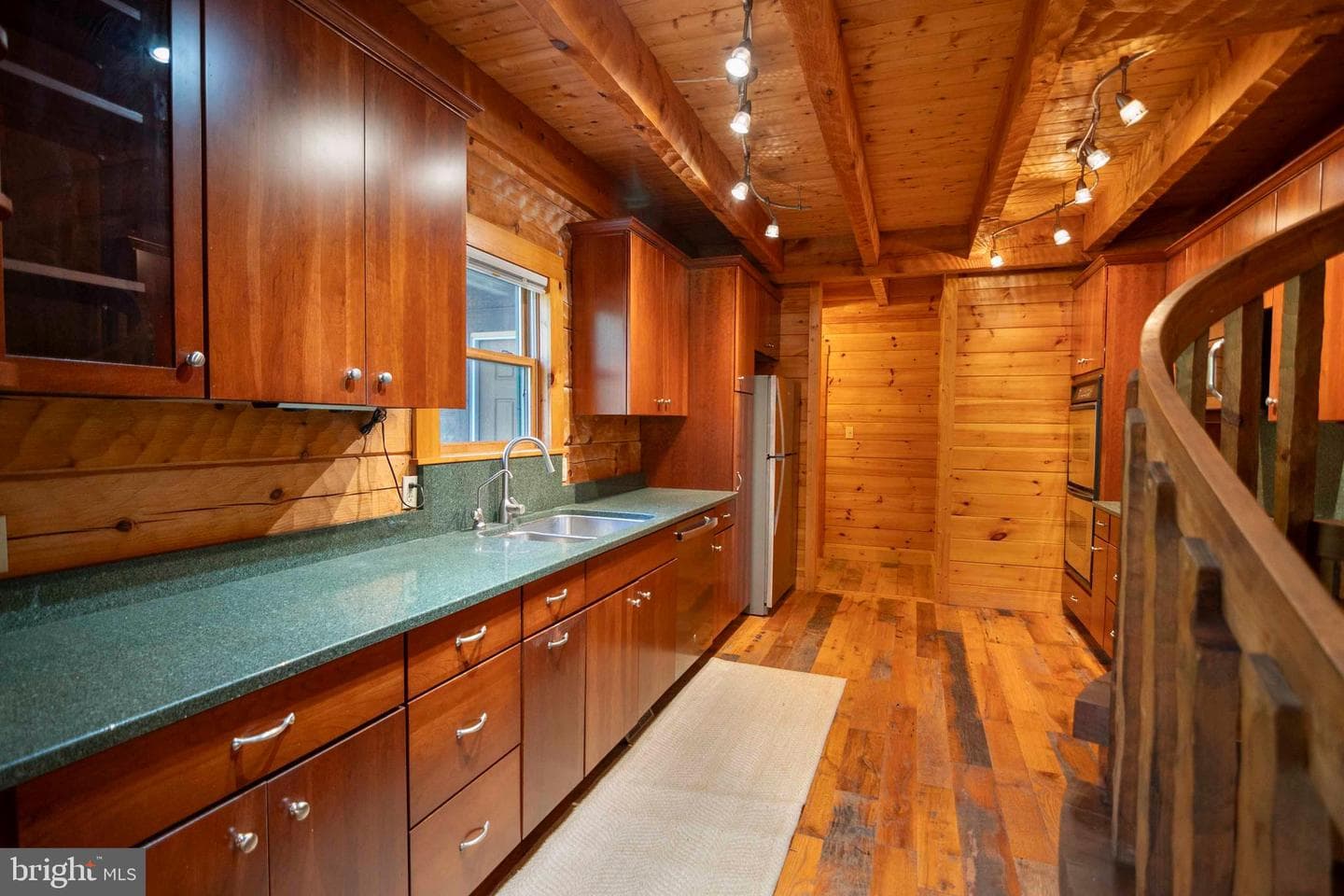 10201 Leetown Road photo 45