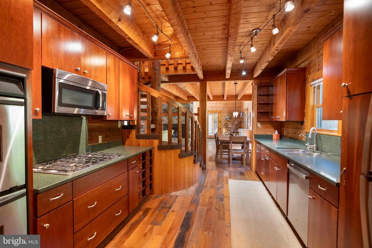 10201 Leetown Road photo 48