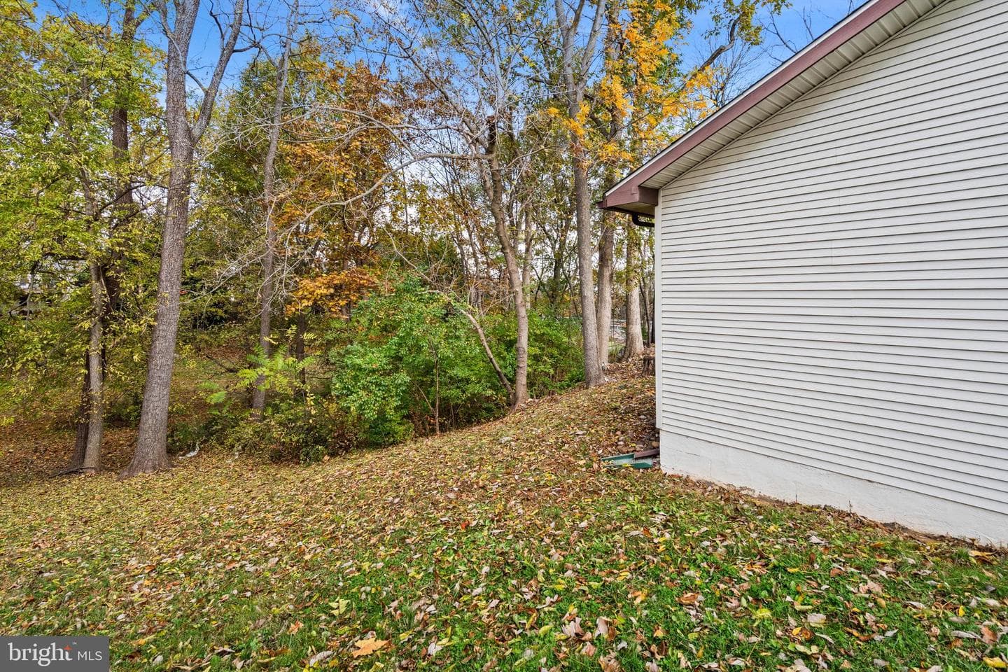 546 Fenway Drive photo 27