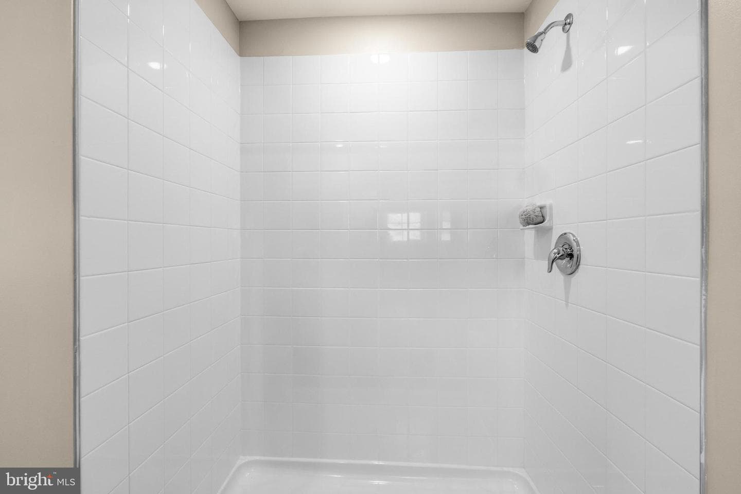 121 Riderwood Lane photo 18