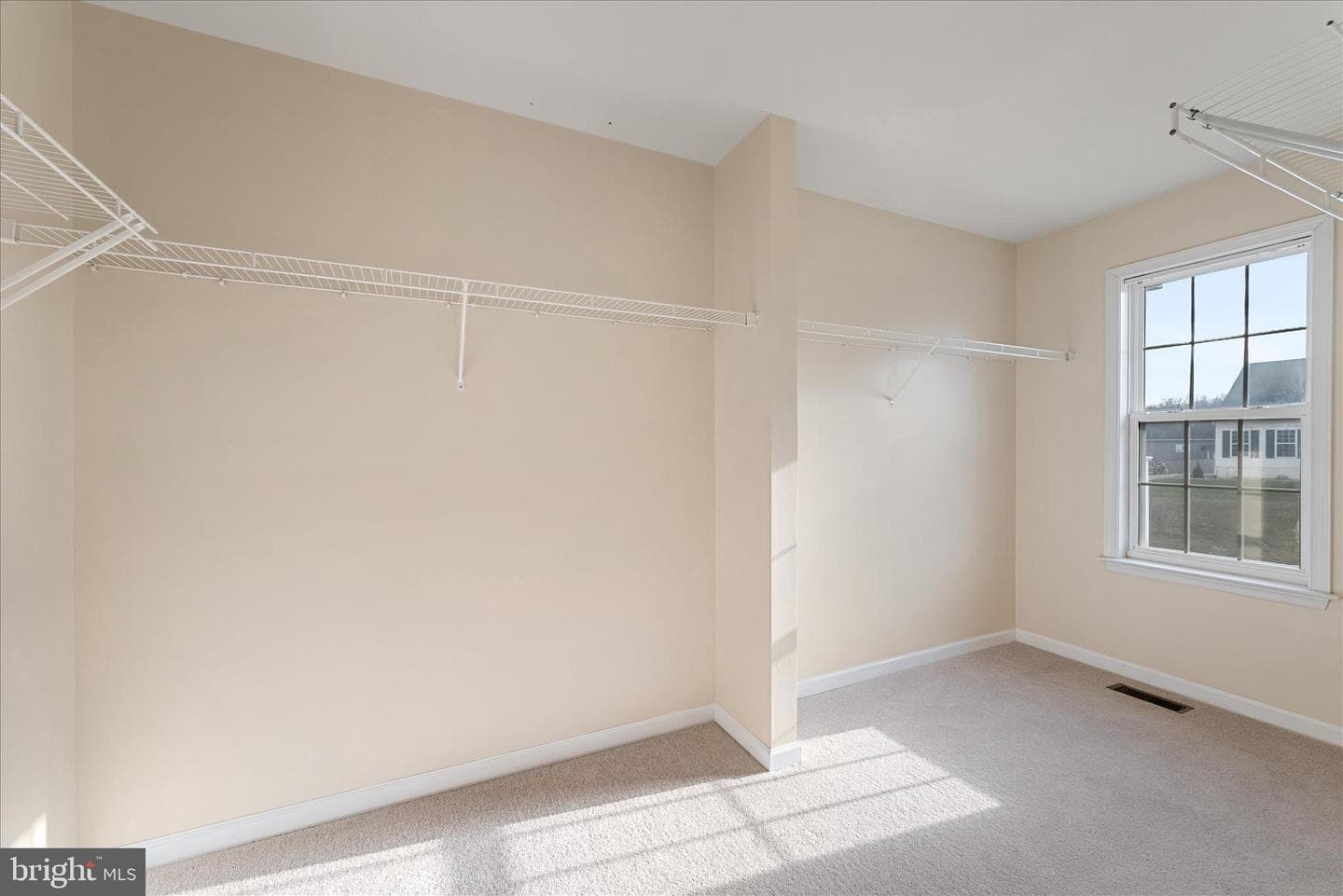 211 Stratus Drive photo 31