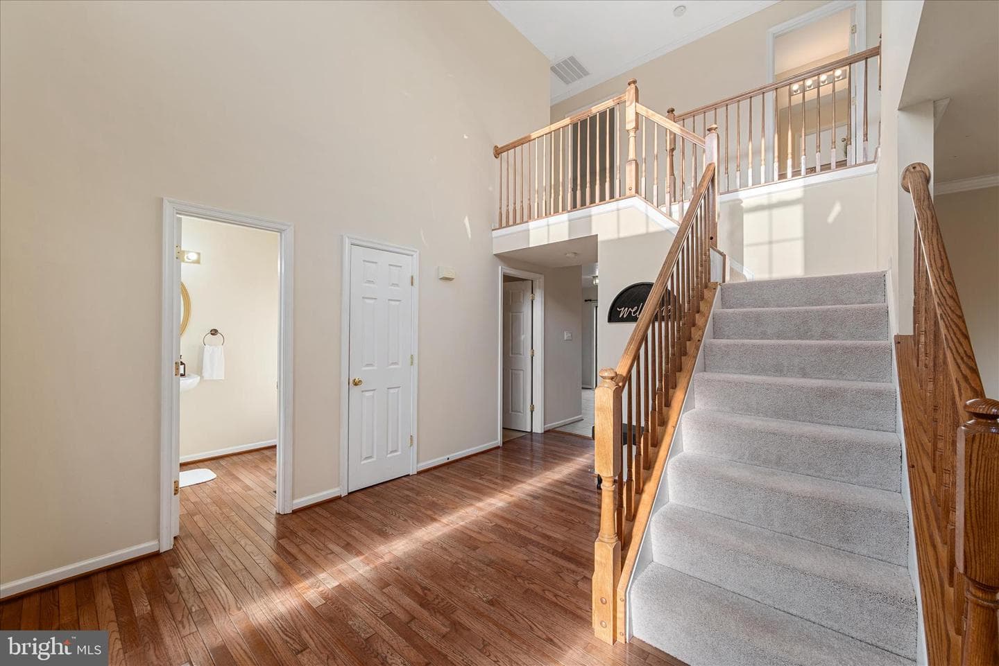 211 Stratus Drive photo 7