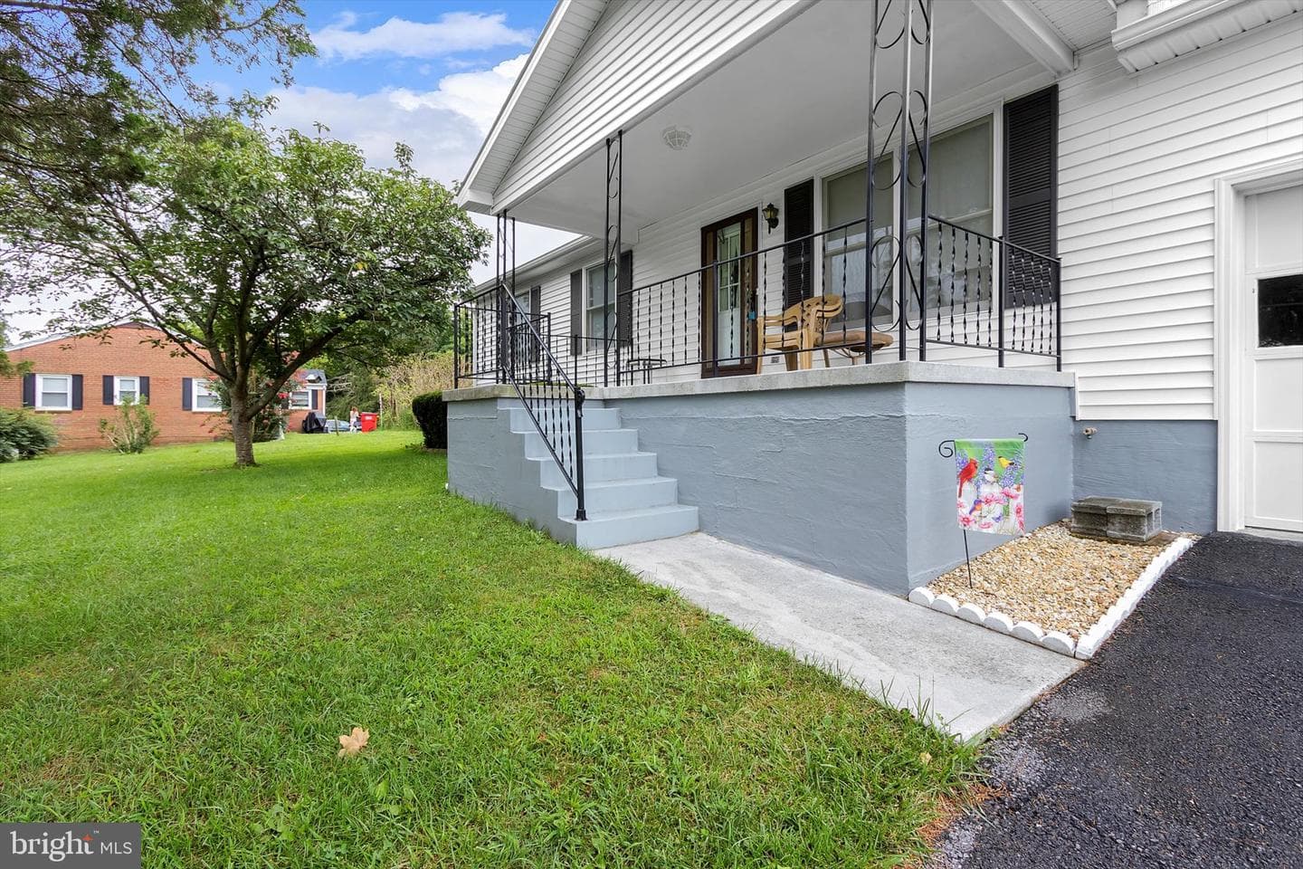 391 King Street photo 3