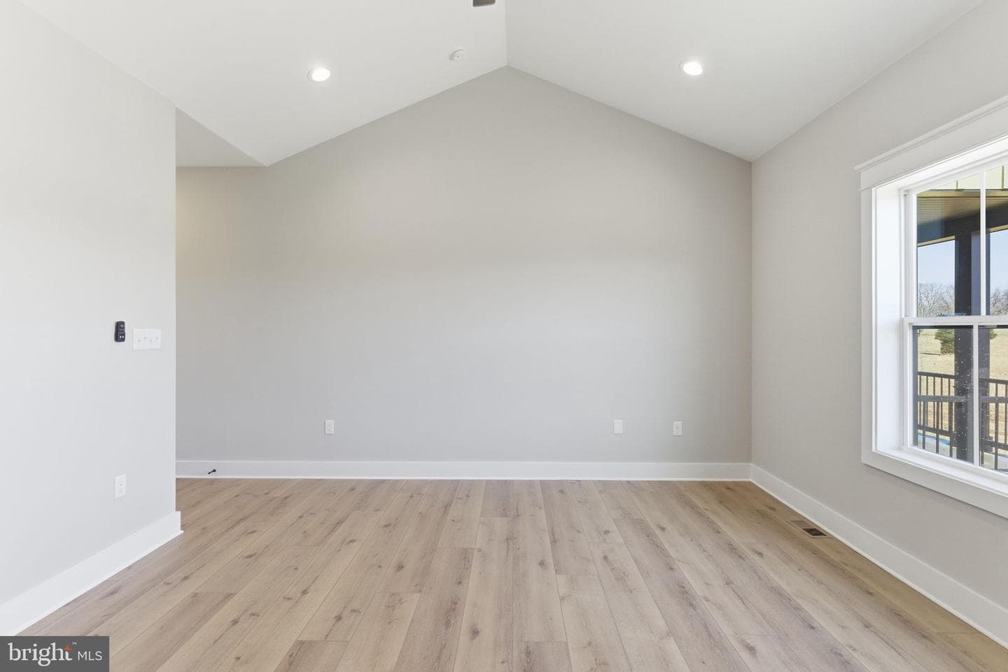 121 Oxbow Court photo 20