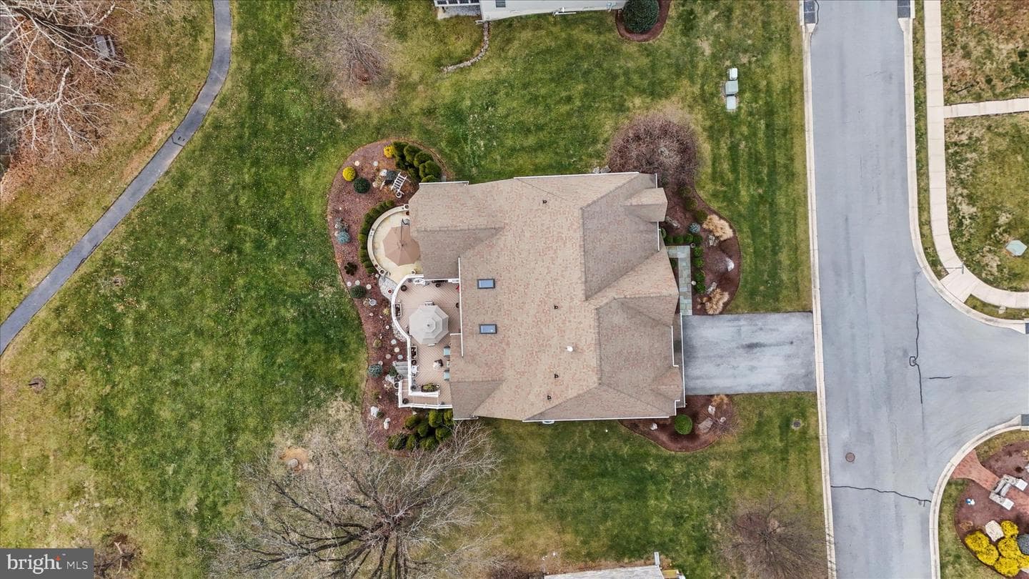33 Louisa Beall Lane photo 88
