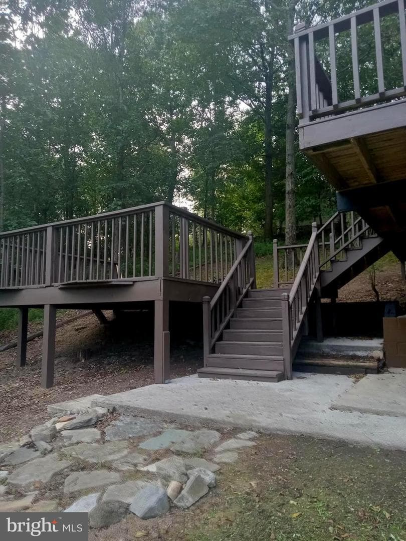 22 Presley Lane photo 6