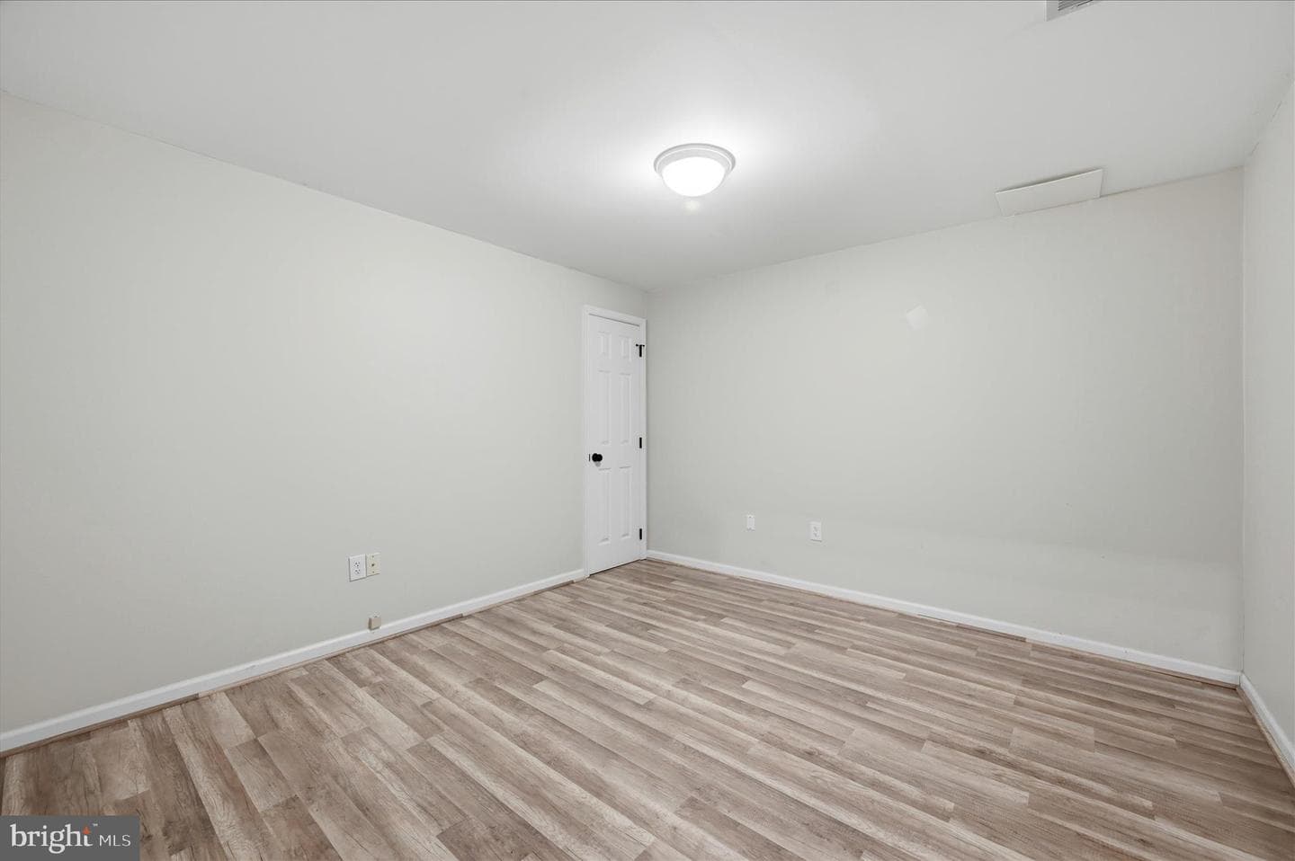 9 General Lawton Court photo 47