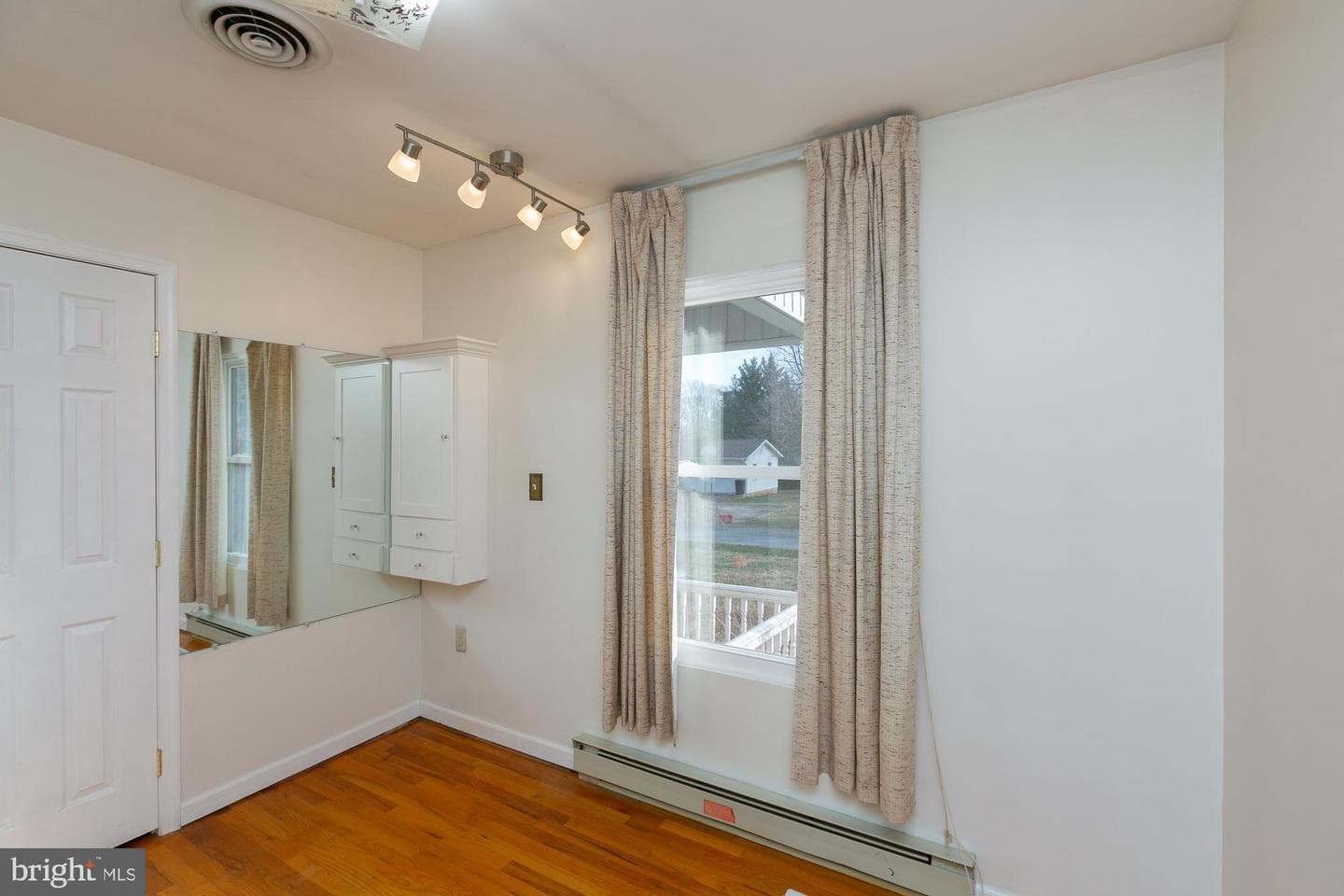 19 Cardinal Drive photo 29