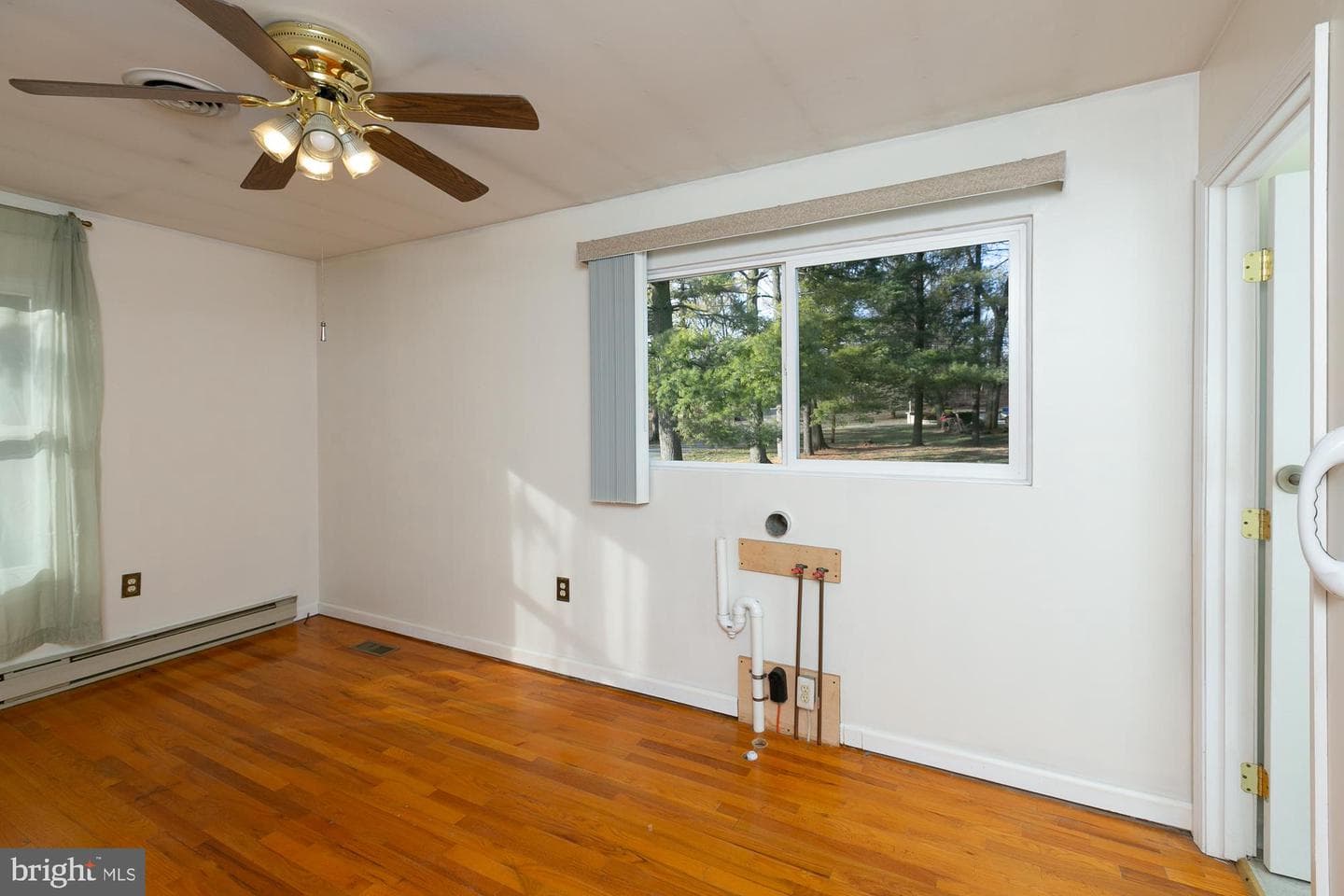 19 Cardinal Drive photo 41
