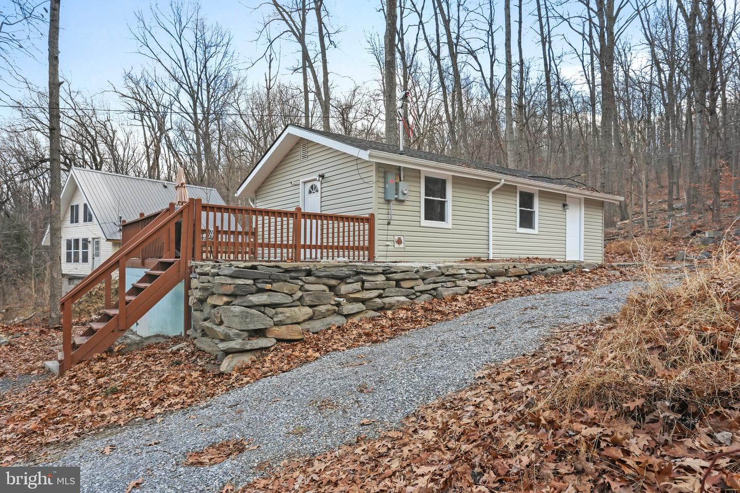 110 Red Maple Lane photo 2