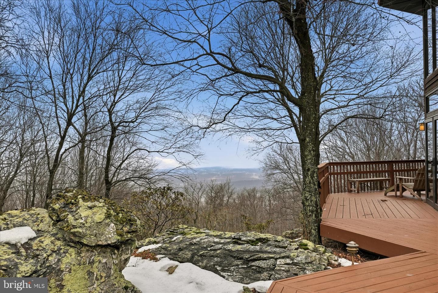 1156 Eagles Nest Lane photo 5