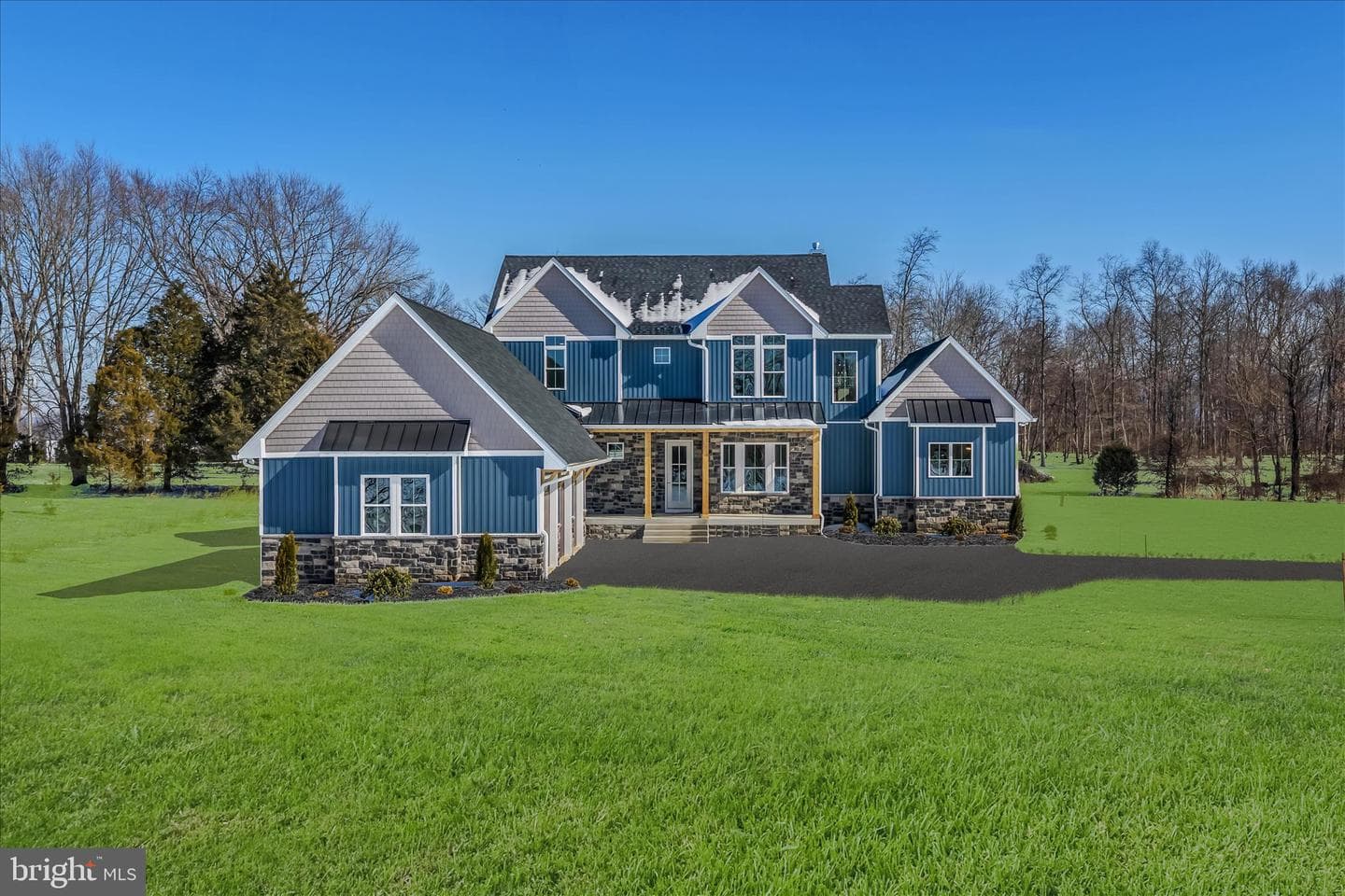 11 Maple Hill Lane photo 8