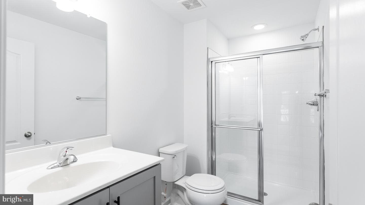 107 Cauplet Court photo 9
