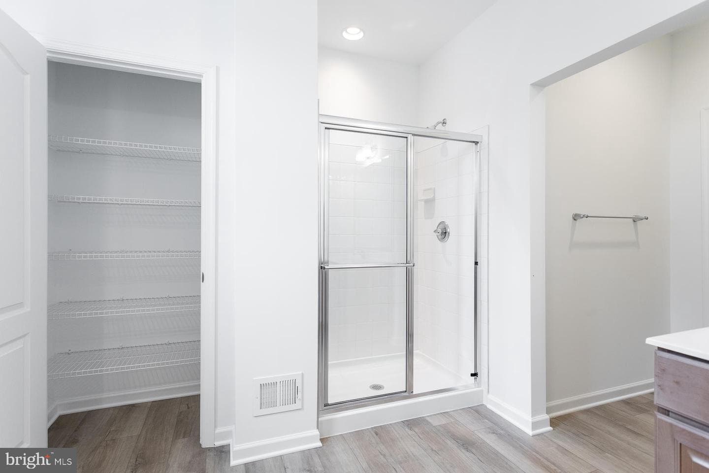 Tbb Prospect Hill Boulevard #raymore Ii photo 12