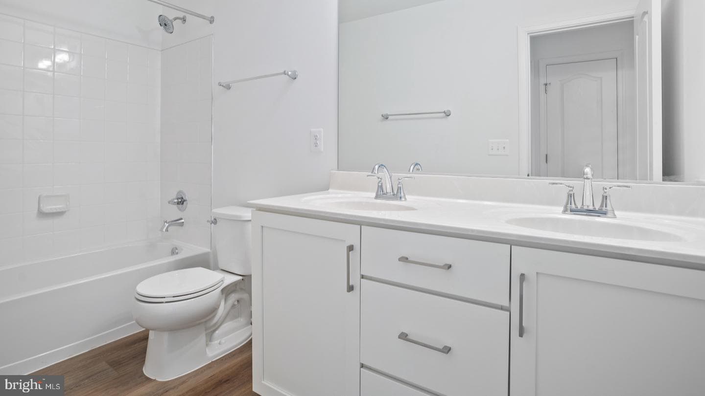 Tbb Prospect Hill Boulevard #wesley Ii photo 25