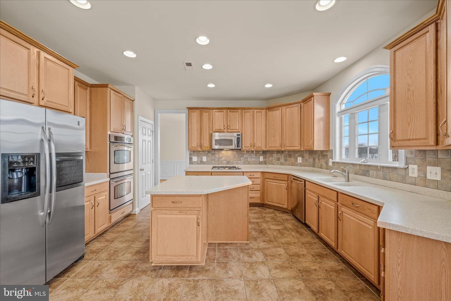 48 Field Crest Court photo 18