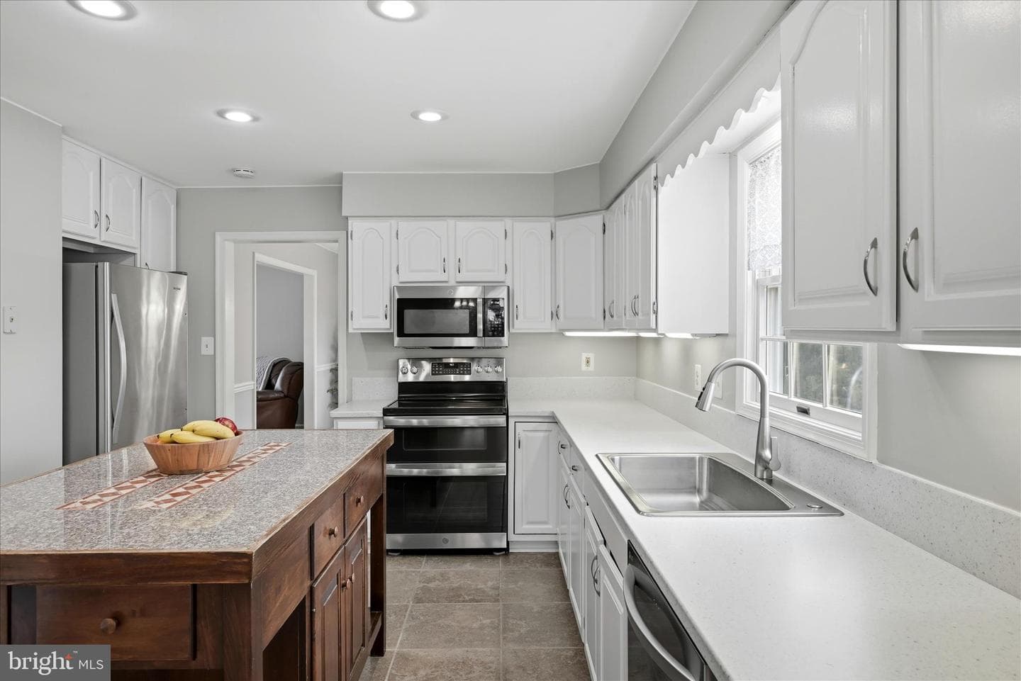 222 Heath Drive photo 25