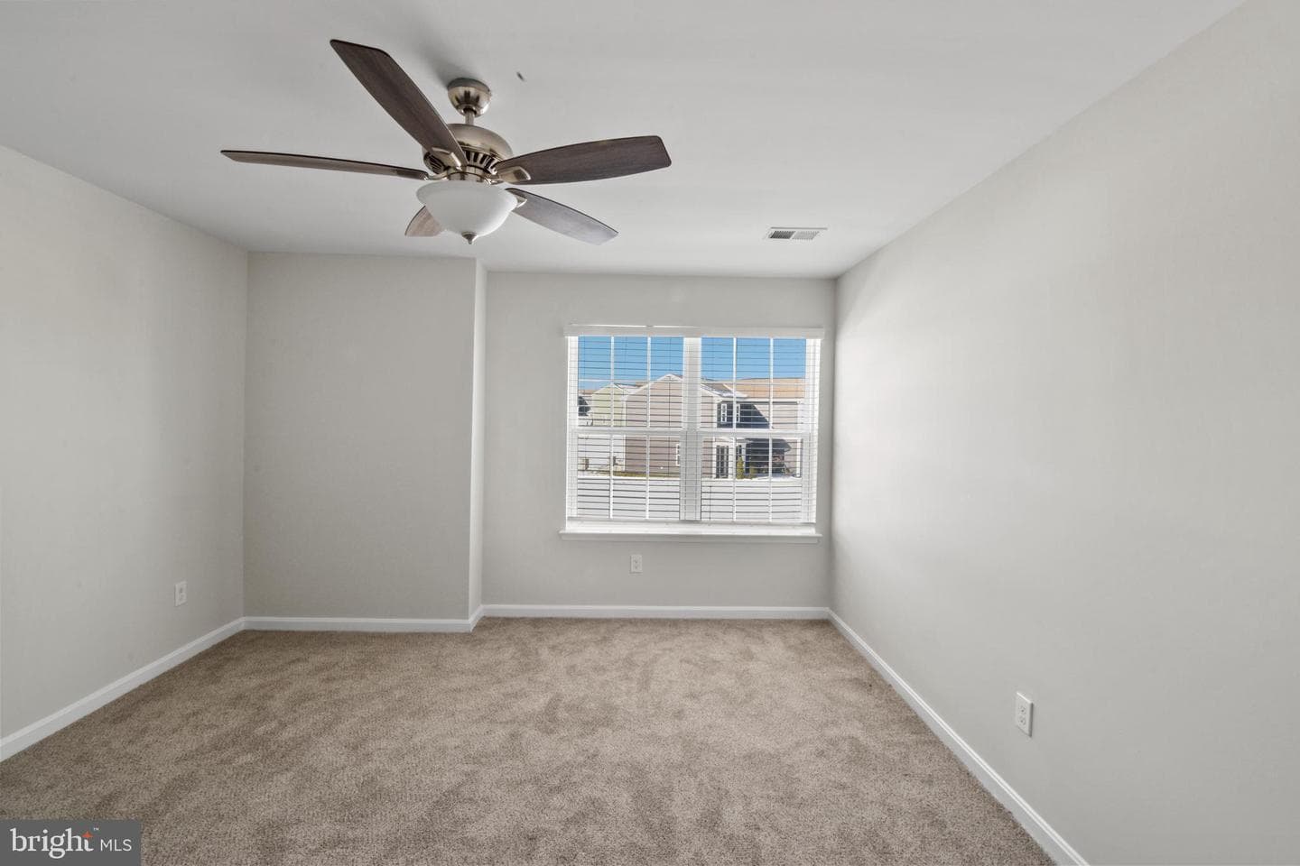 194 Gumspring Drive photo 10