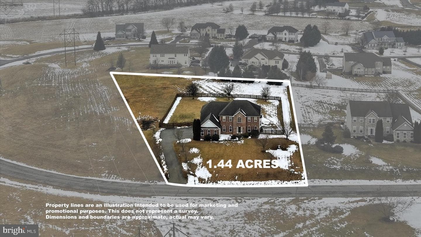 693 Spruce Hill Way photo 85