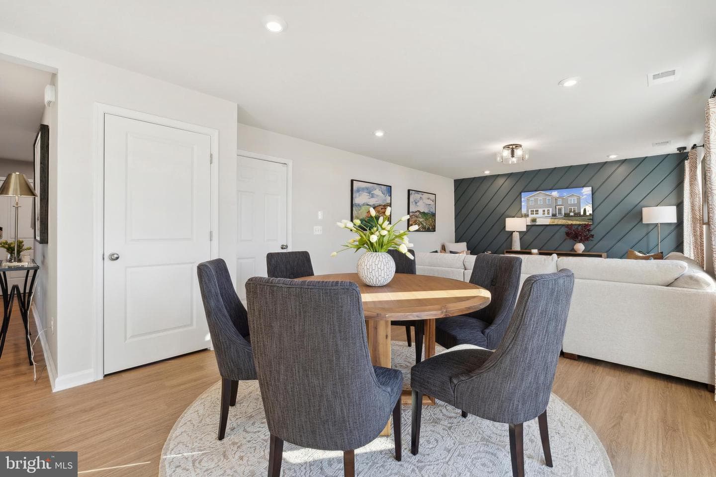 105 Fortuna Road photo 10