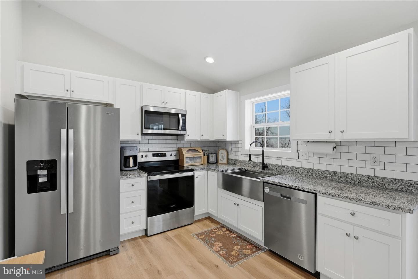 518 Naples Way photo 15